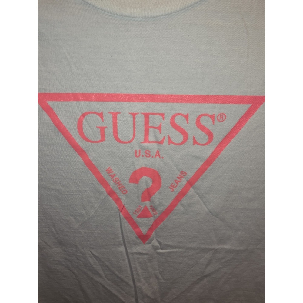 Womens Guess T-Shirt Size M. 20" PTP, 27" Long. White And Pink. Casual, Leasure, - Picture 2 of 4